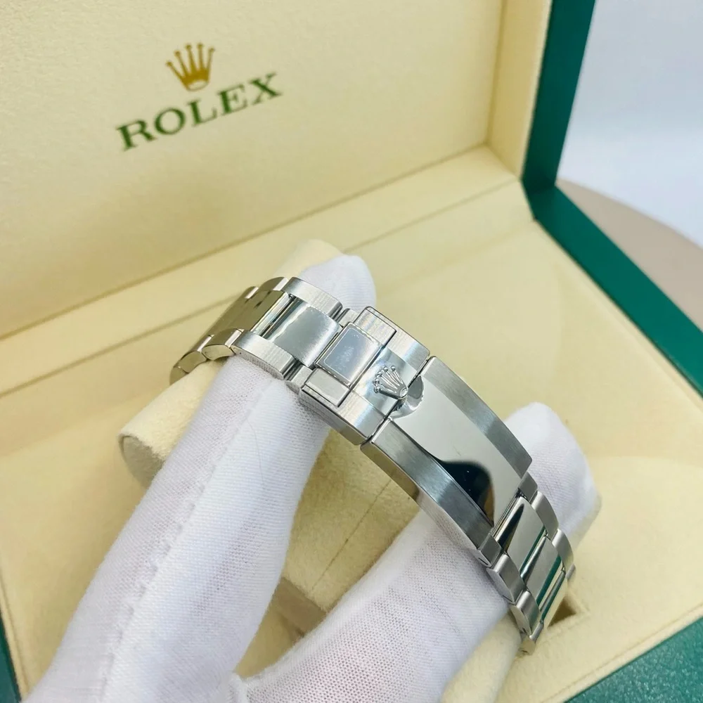 NEW! Rolex Men’s 44mm Yacht-Master II White Dial Watch
